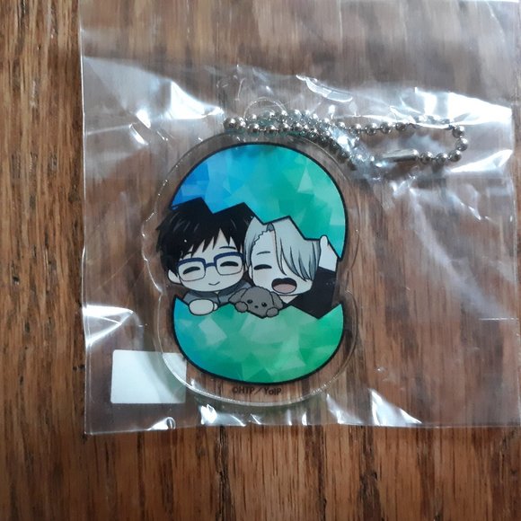 YoI Victuuri Keychain - Picture 1 of 1